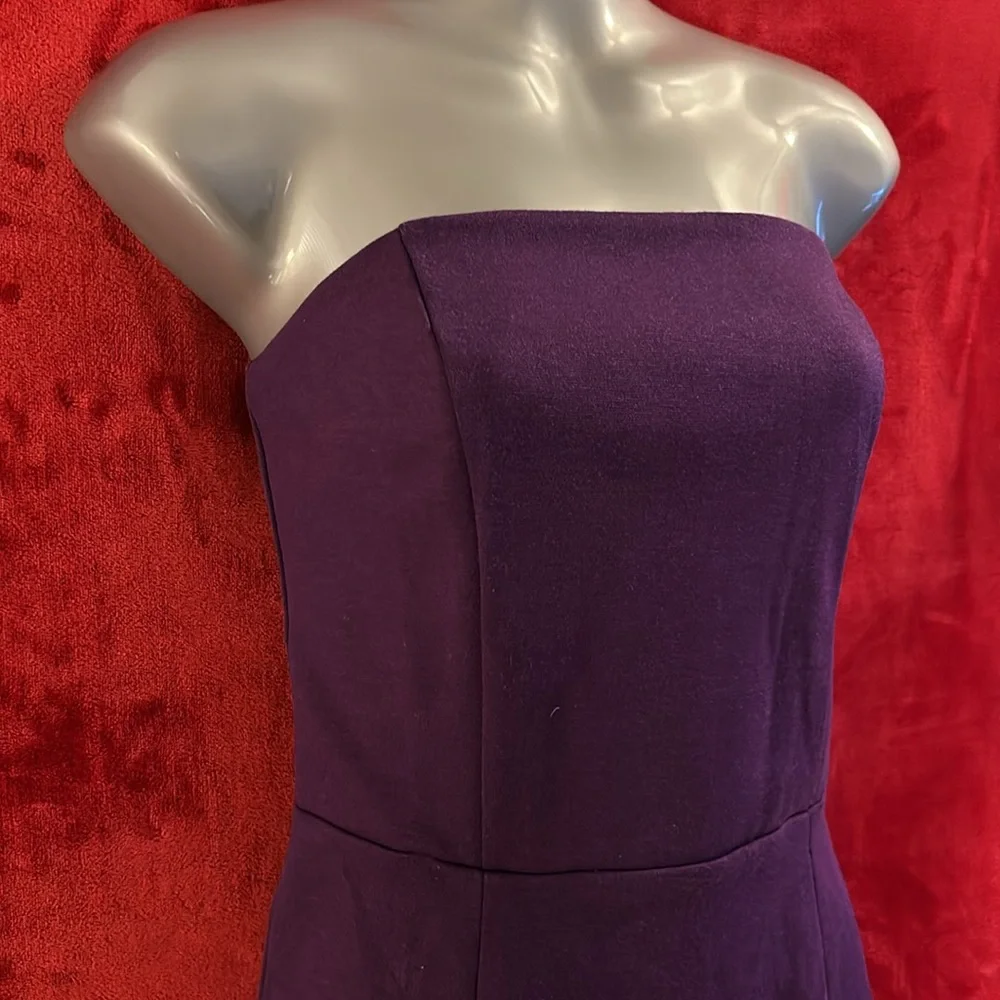 STRAPLESS PURPLE DRESS 2 - Picture 2 of 4